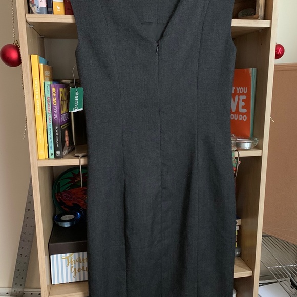 Simons NWT Greyish black sleeveless dress - Picture 2 of 6